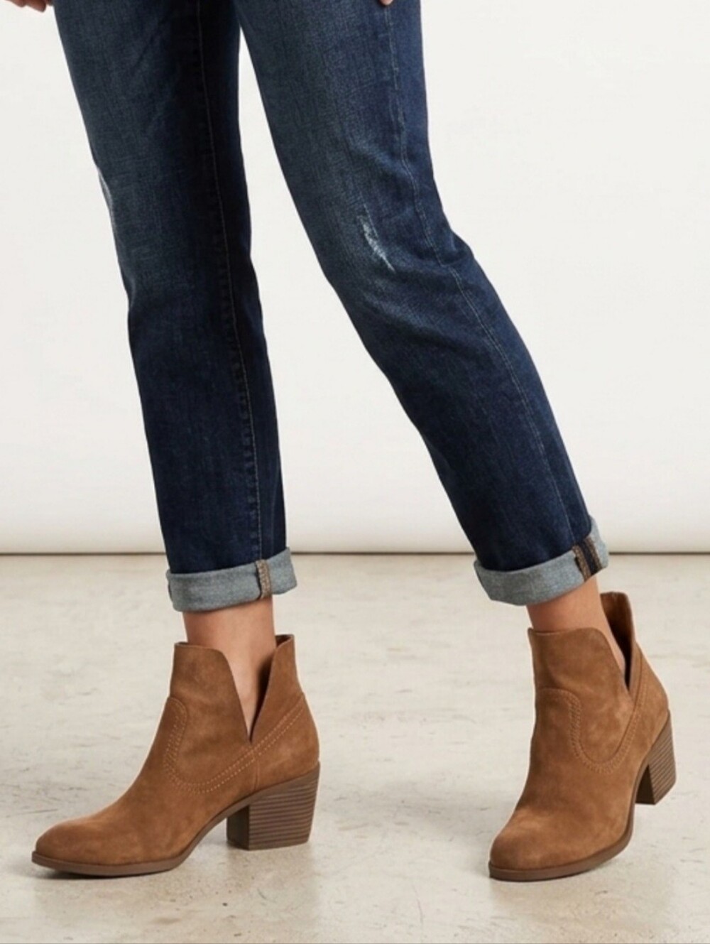 Rock & Candy by Zigi "Lielle" Faux Suede Western Ankle Boots – Size 7.5 EC